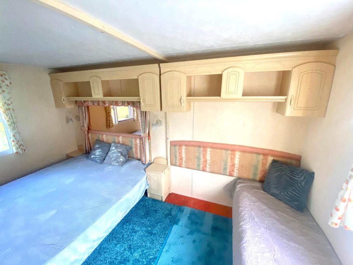 Kisvakond Vendeghaz Apartment Jeno Екстериор снимка